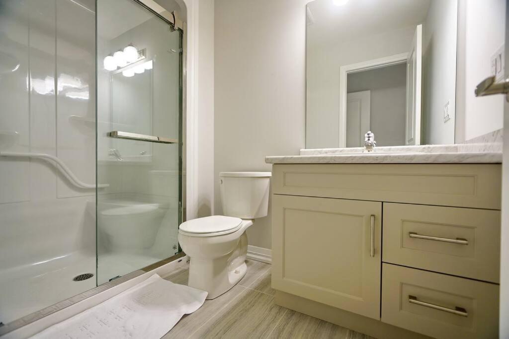 Beautiful And Unique Home In Niagara Екстериор снимка